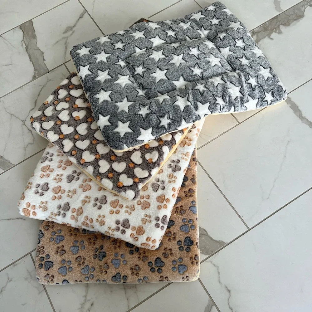 Luxury Soft Fleece & Flannel Cat/Dog Bed